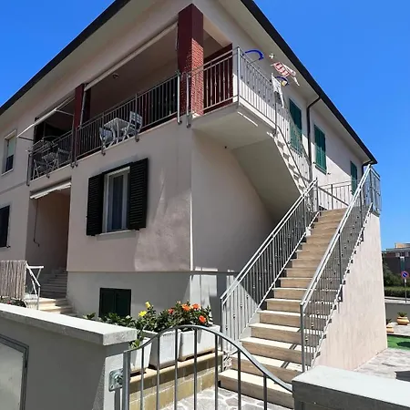 Apartment Vacanze Marina Di Bibbona
